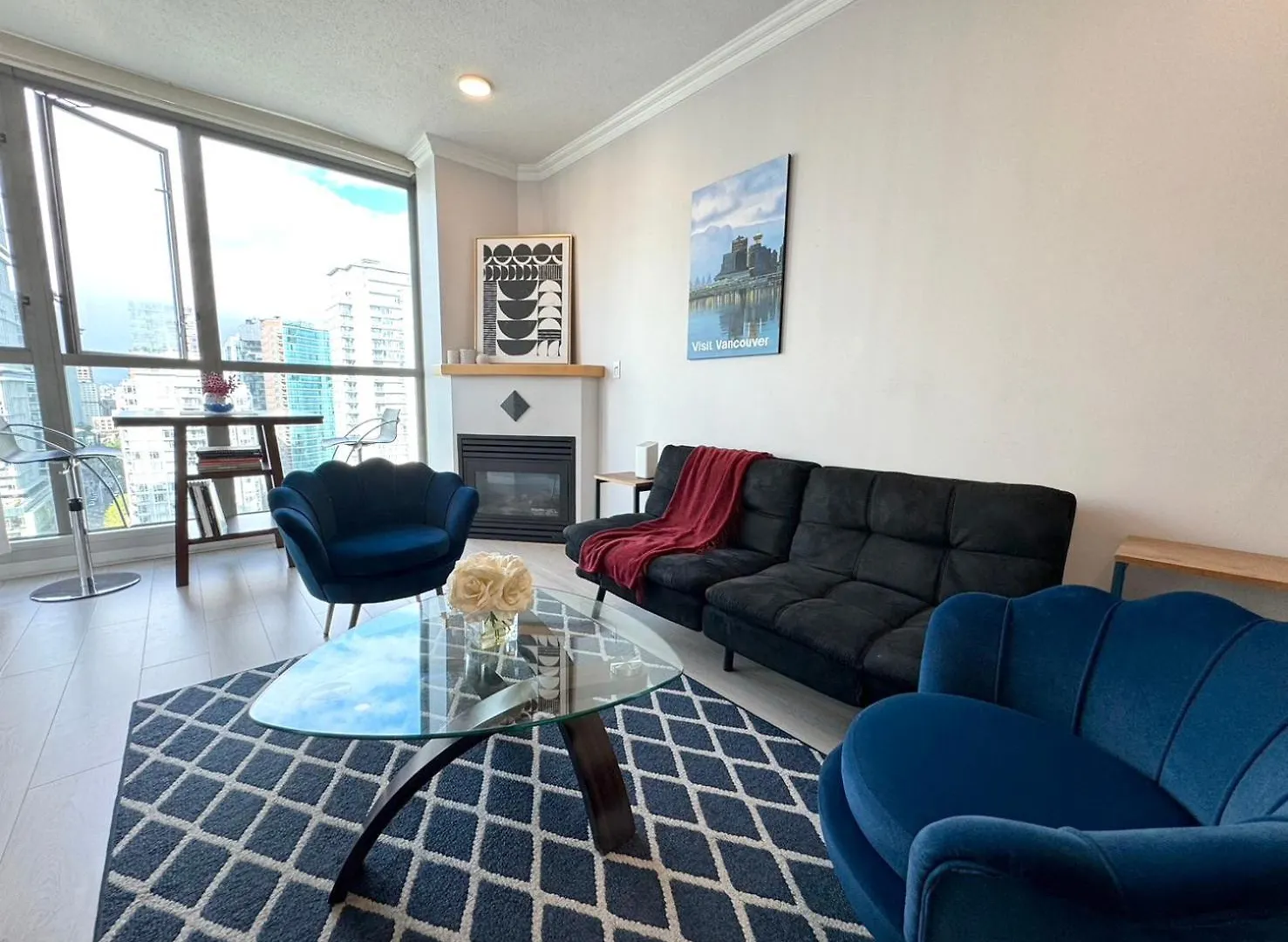 Richard Comfort Living Vancouver Apartment